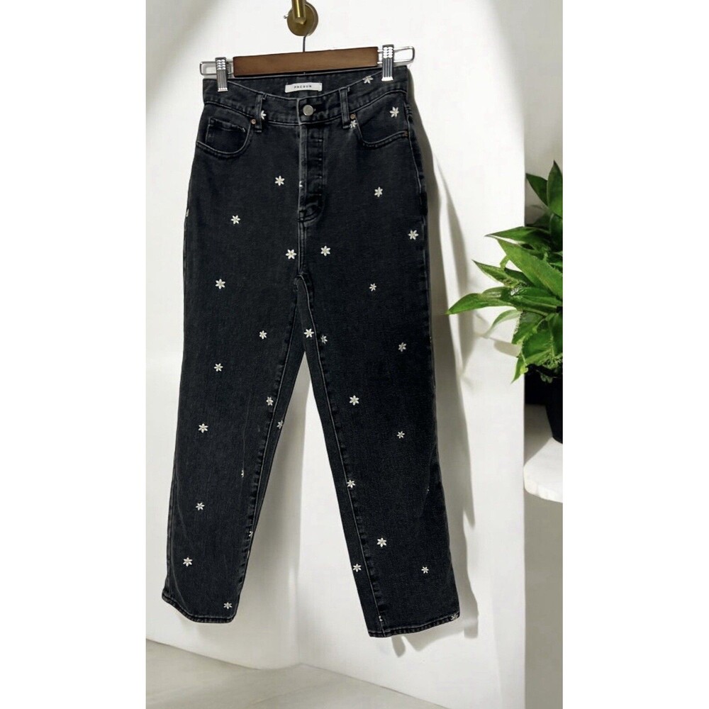 PacSun High Rise Straight Leg Daisy Embroidered Black Wash Jeans 24in Waist Sz 0